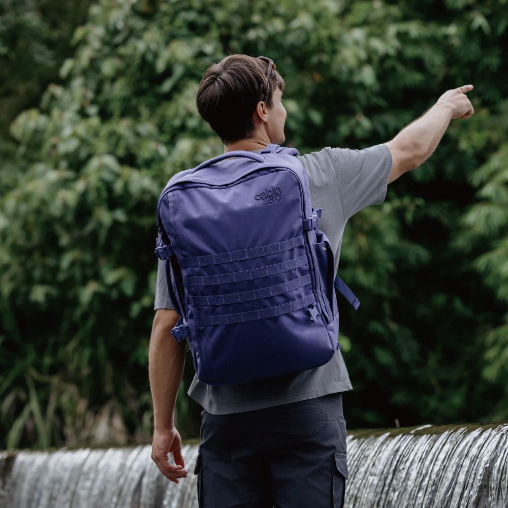 CabinZero英國輕旅登機後背包/ 36L/ 軍用款2.0/ 星河藍