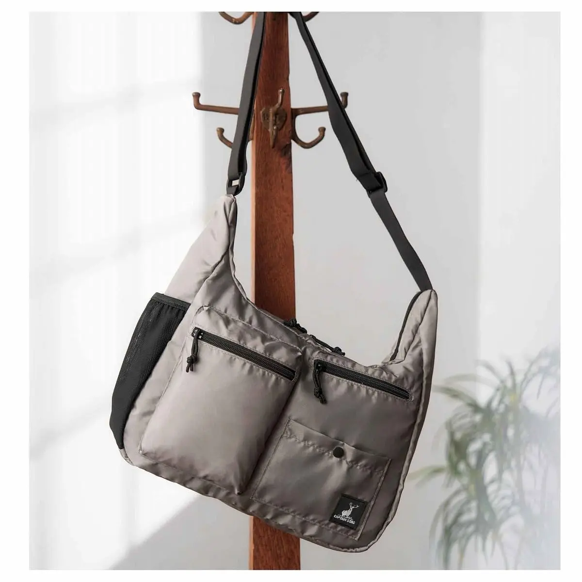 MonoMax (12月/2025/附CAPTAIN STAG多口袋側背包)