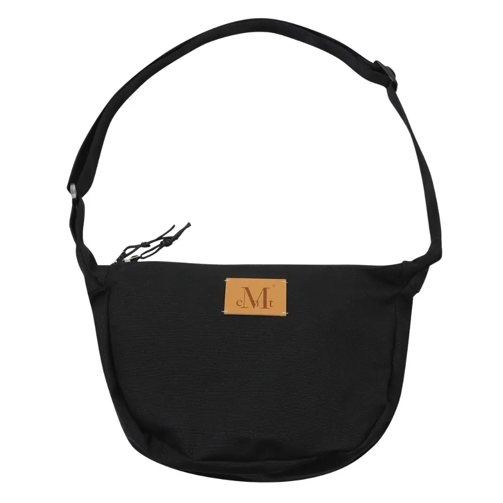 韓國 MUCENT SIGNATURE LOGO HALFMOON CROSS BAG 半月造型斜背包 黑色Black