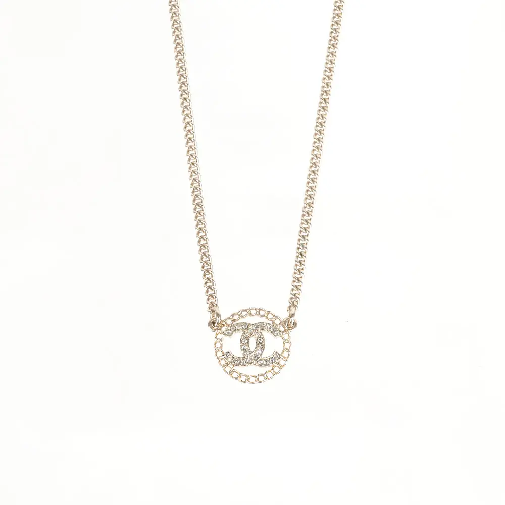 【CHANEL】CC Logo 水鑽及圓形鏤空造型項鍊(金色)/ 平行輸入