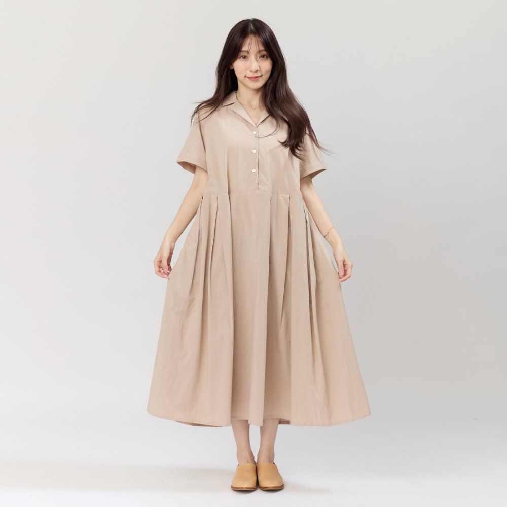 好我 so that's me Nicole有領短袖箱褶洋裝/ 奶茶 FREE SIZE