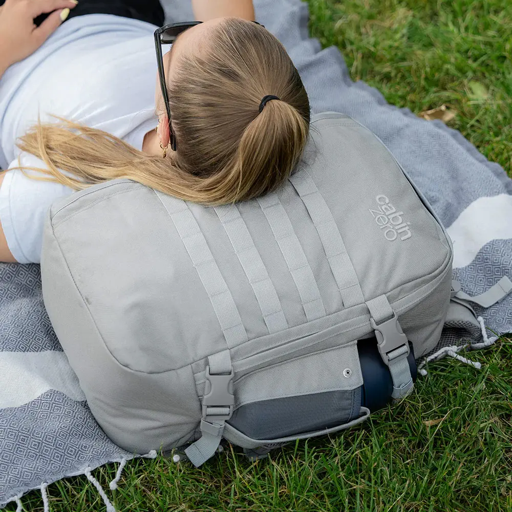 CabinZero英國輕旅登機後背包/ 44L/ 軍用款2.0/ 霧晨灰