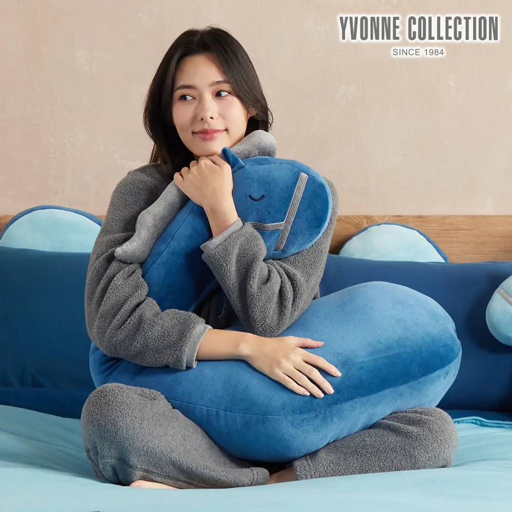 大尺寸超好抱✦YVONNE COLLECTION冰島馬多功能抱枕-普魯士藍