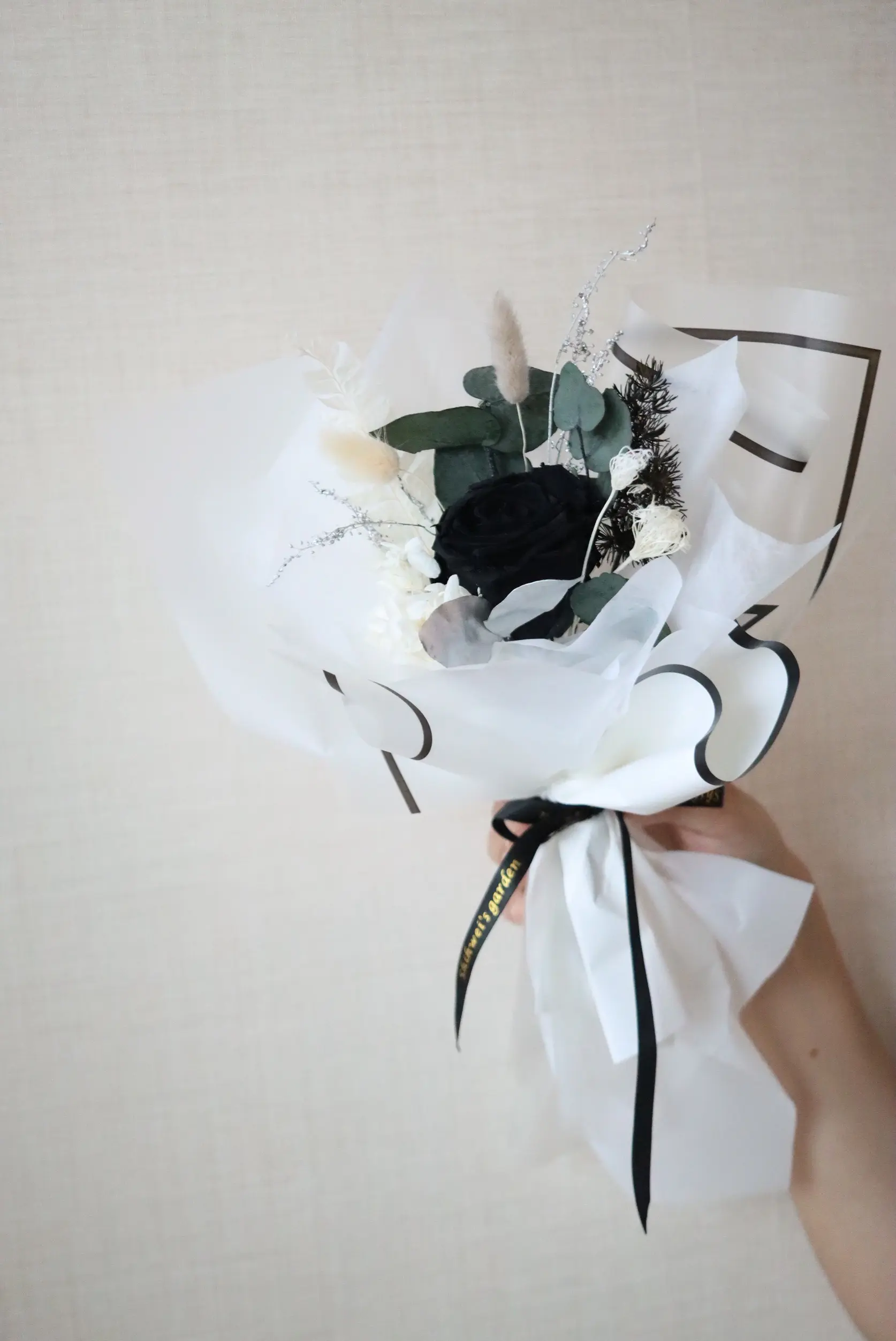 時葳花園黑玫瑰 永生玫瑰花束