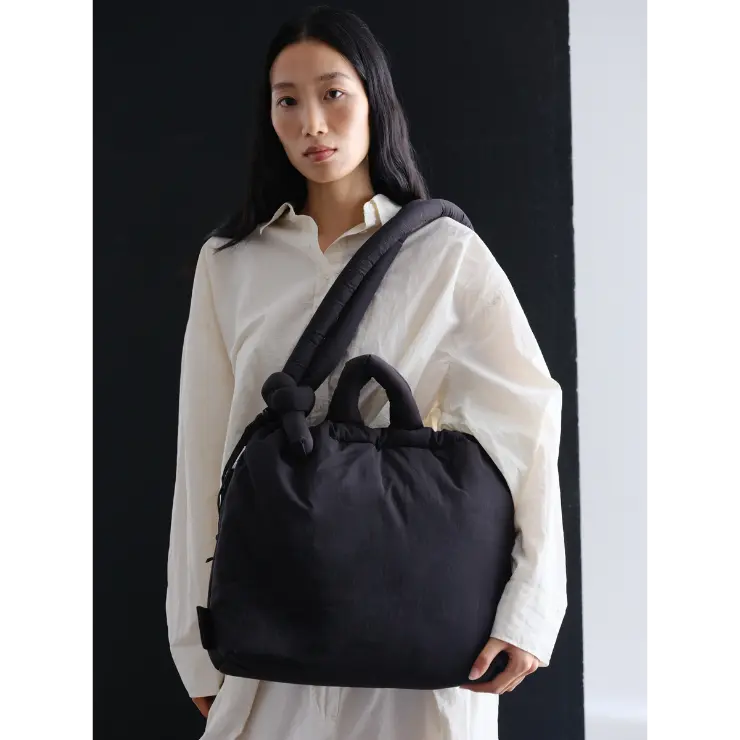 西班牙ÖLEND空氣斜背包/ Ona Soft Bag/ 黑