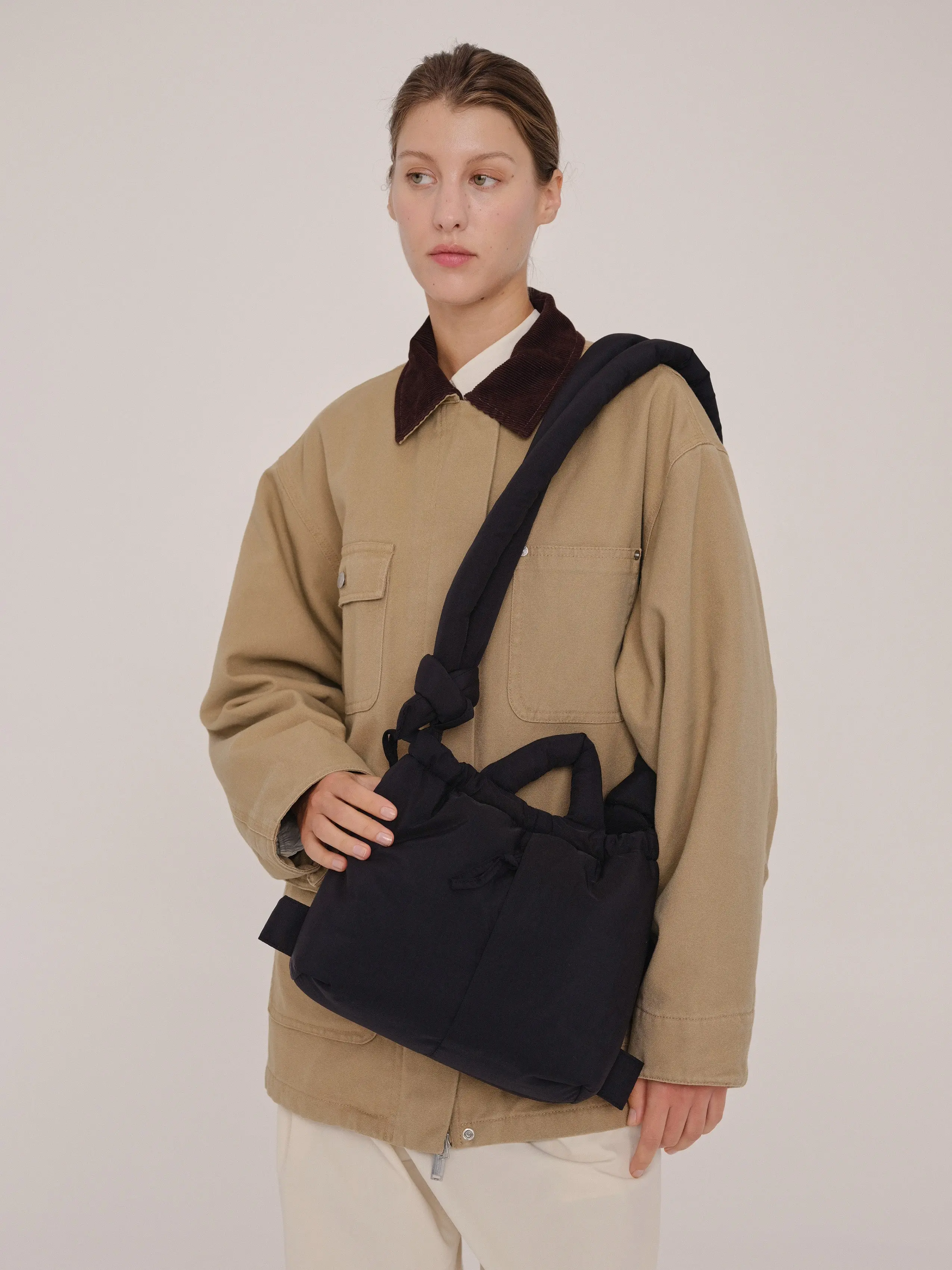 西班牙ÖLEND空氣斜背包/ Compact Ona Bag/ 黑
