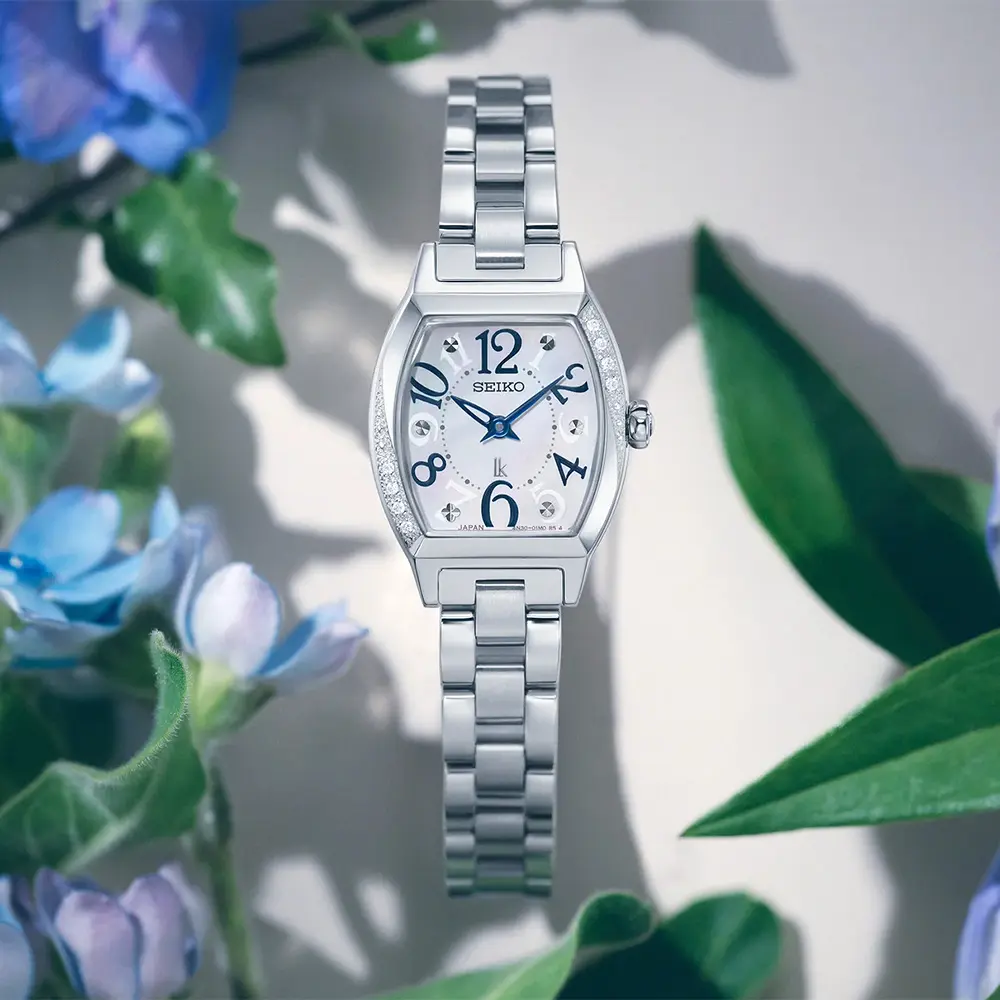 SEIKO 精工 LUKIA 幸運四葉草 酒桶型鑽石珍珠貝女錶-21mm(SSWA015J/4N30-01D0S)