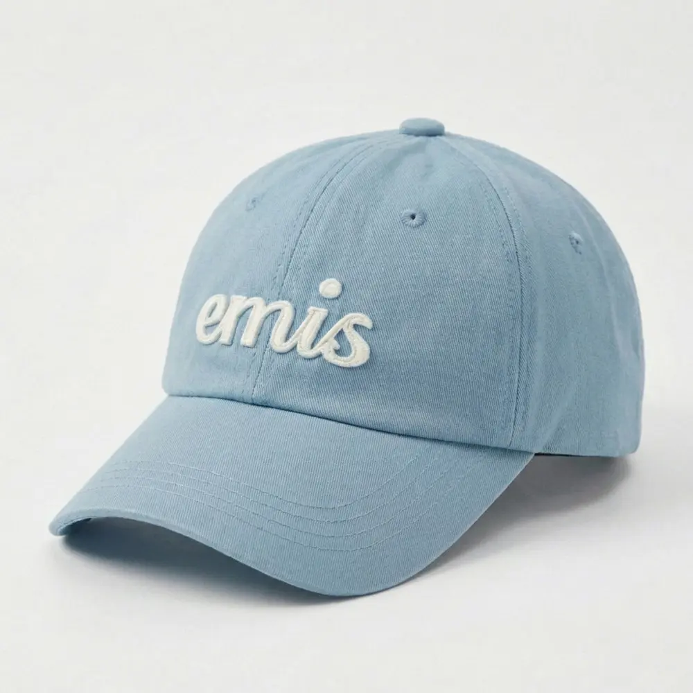 韓國 emis APPLIQUE BALL CAP 韓製棒球帽 草寫字母 淺藍色LIGHT BLUE