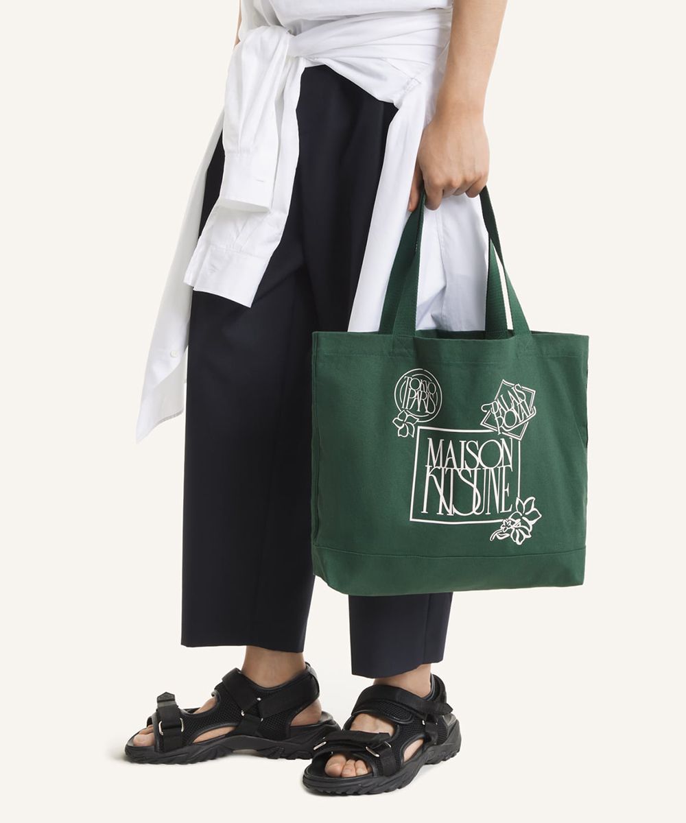 MAISON KITSUNÉ 墨瓶綠新藝術風勳章印花LOGO托特包