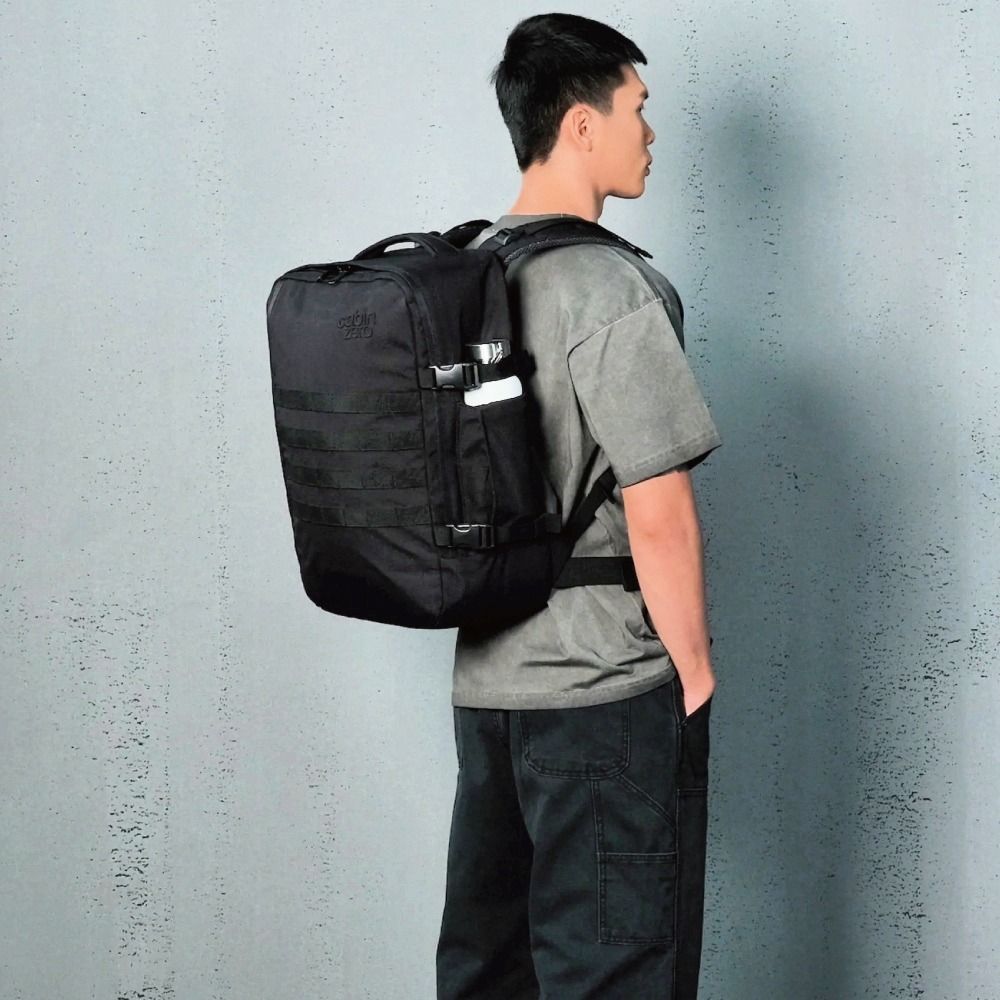 CabinZero英國輕旅登機後背包/ 36L/ 軍用款3.0/ 黑
