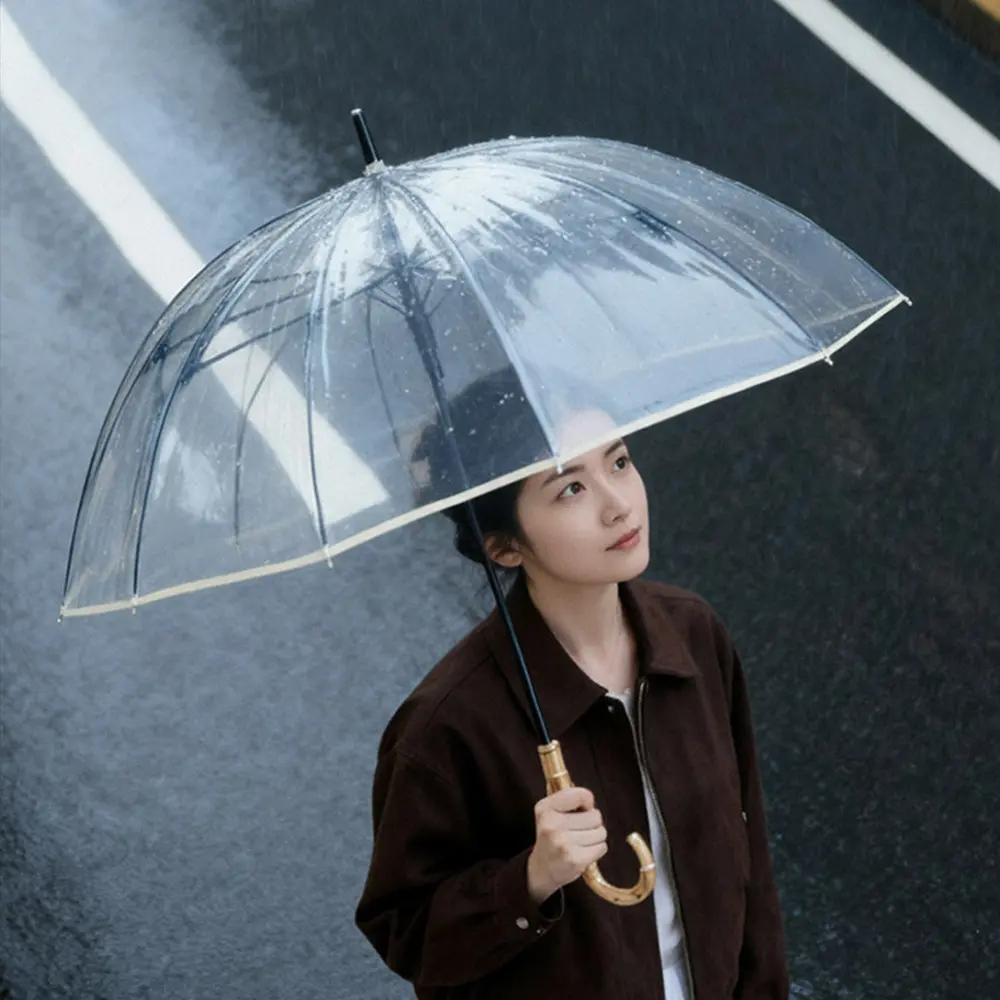 透明傘面無死角✦日本霜山 防潑水速乾復古竹柄12骨防風雨傘