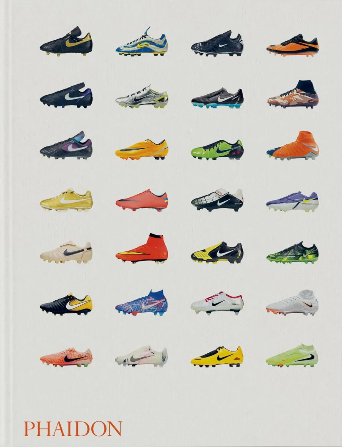 Nike足球鞋全史➤500幅影像，揭秘傳奇球星的穿搭故事