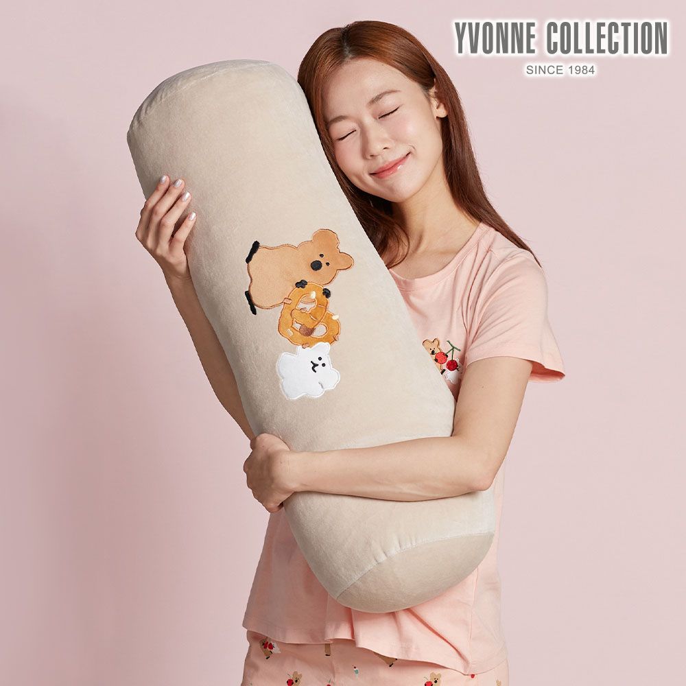 YVONNE COLLECTION DINOTAENG｜蝴蝶餅圓筒長抱枕-奶霜杏