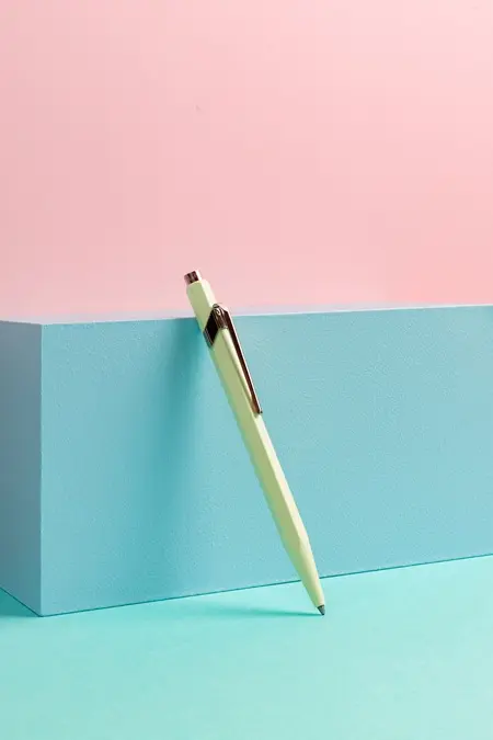 CARAN D'ACHE 849 PASTEL原子筆/ 粉彩黃