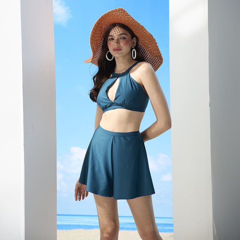 (莫妮娜) 台灣製 少女莫蘭迪綠 V型美背二件式泳裝 設計款/ M