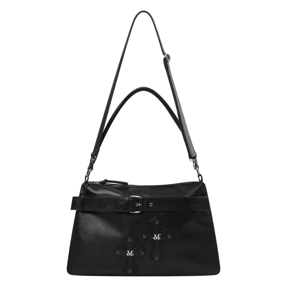韓國 MUCENT RAZ CROSS LEATHER PATCH BELTED SHOULDER BAG 十字皮革Logo飾片腰帶肩背包 黑色Black