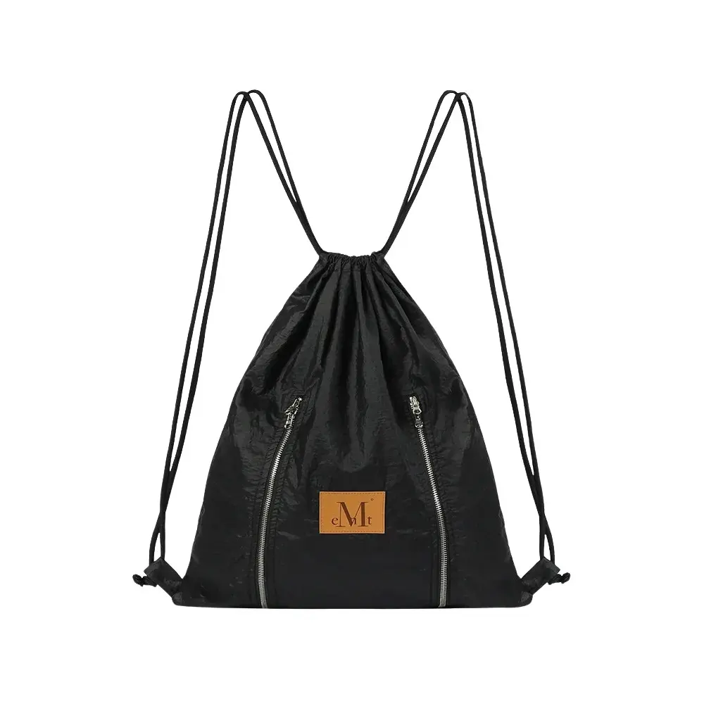 韓國 MUCENT TATIA LEATHER PATCH ZIPPER POINT GYM SACK 韓製 防潑水抽繩束口後背包 黑色Black