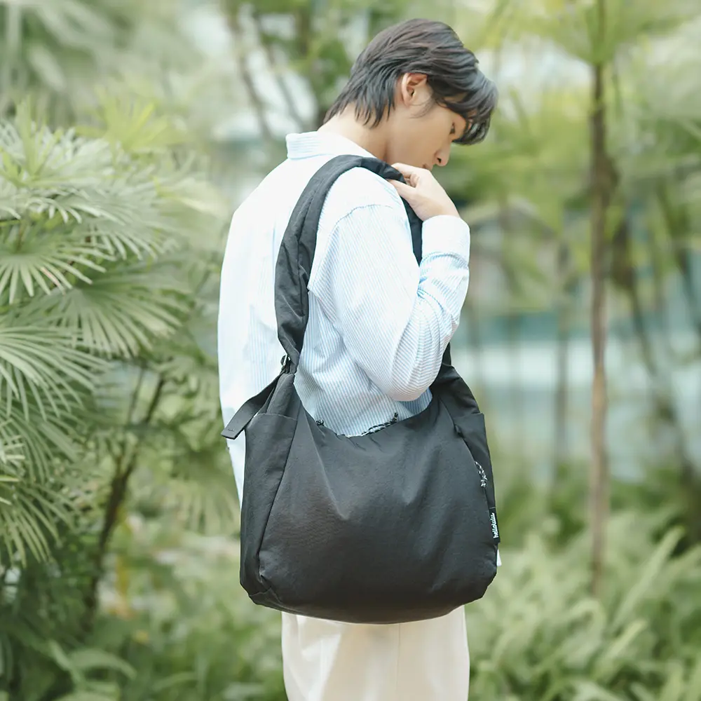 hellolulu EIKO假日流浪包/ 苔癬黑