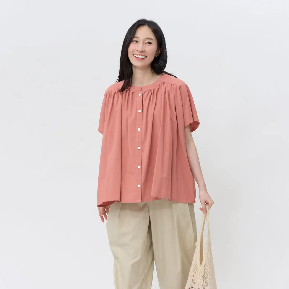 好我 so that's me Diana落肩寬版細褶襯衫上衣/珊瑚粉 FREE SIZE