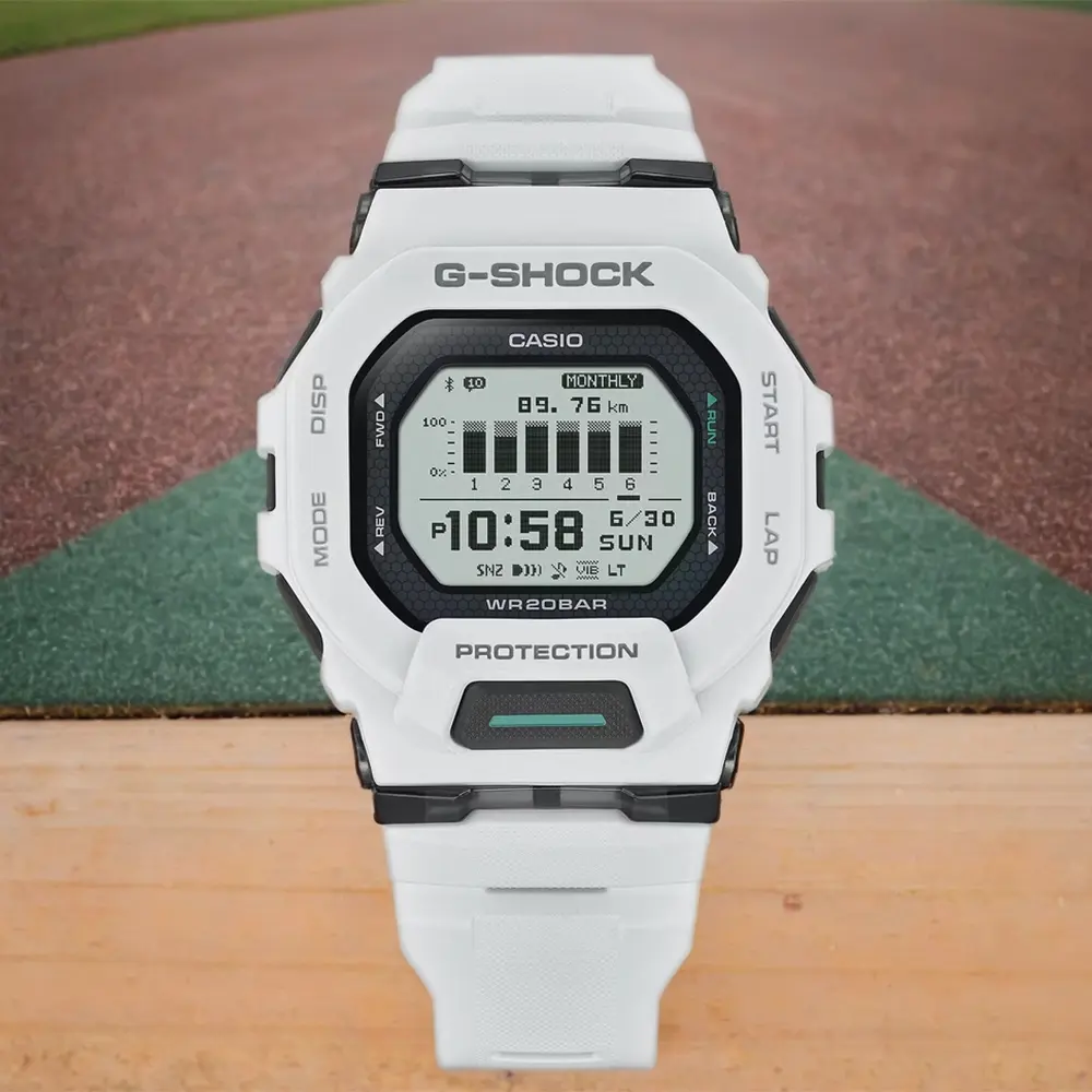 CASIO 卡西歐 G-SHOCK 跑步運動訓練 MIP LCD 藍芽電子錶-白 手錶 送禮 禮物 推薦(GBD-200-7)