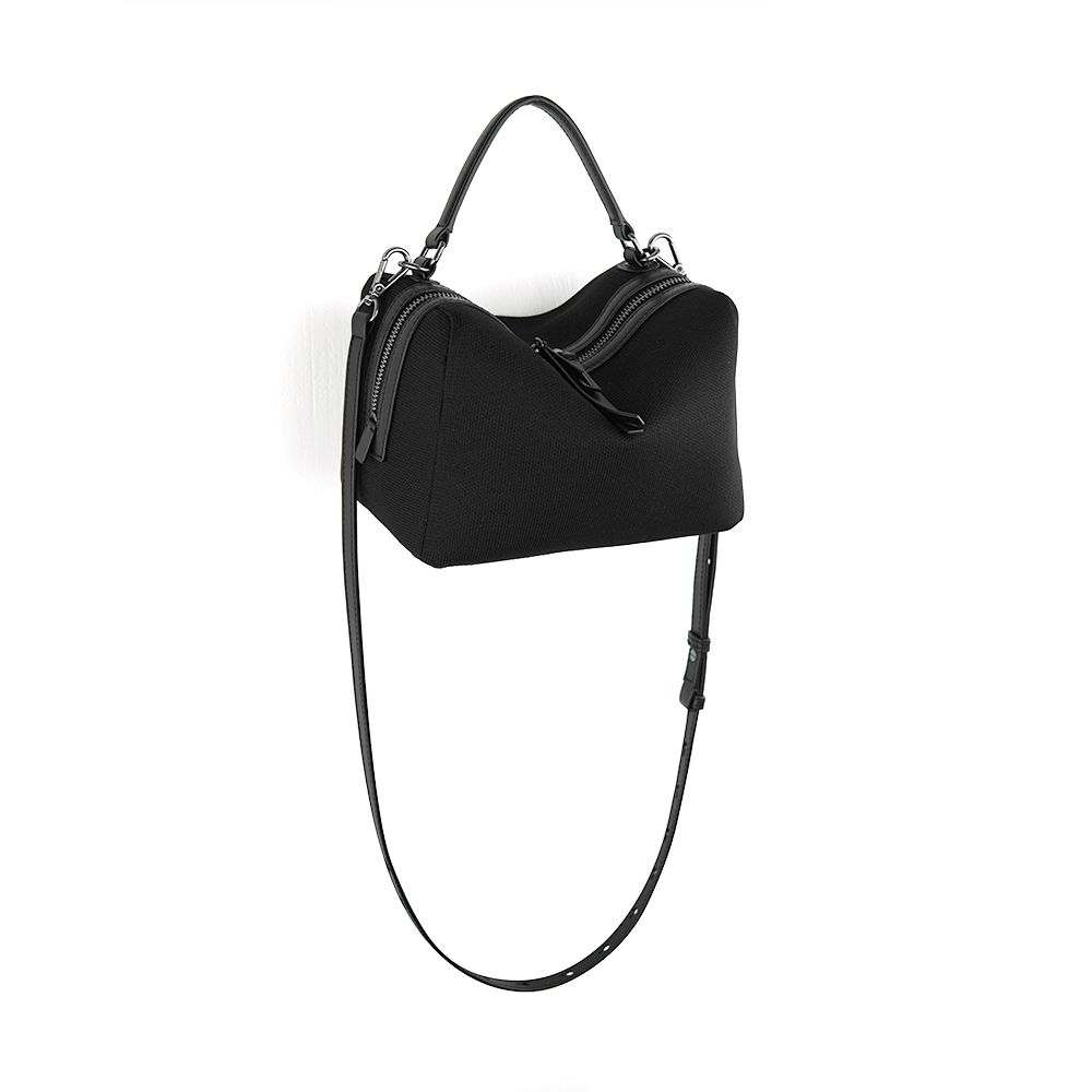 Darker Than Black Bags/Knitting Mini Valley Cube Shoulder Bag 針織迷你方型軟包