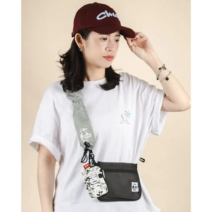 CHUMS Wearable Sling Shoulder Bag Sweat Nylon兩用造型肩背包/ Onomatope