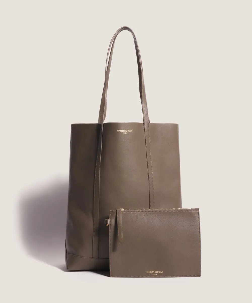MAISON KITSUNÉ 深橄欖綠皮革MK巴黎LOGO托特包