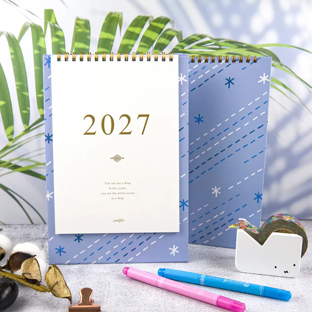 2027綠的事務conifer 25K時間絮語直式桌曆/ 刺繡流星