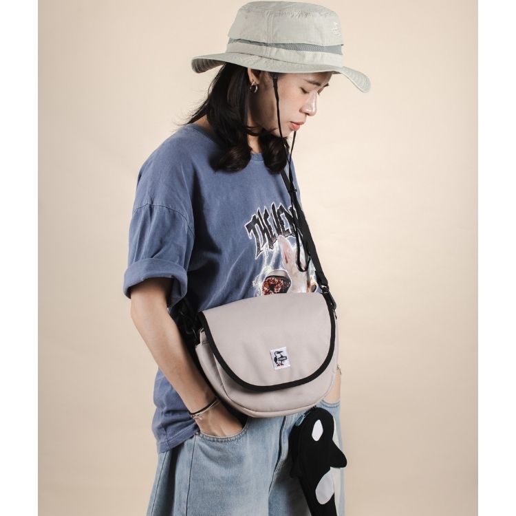 CHUMS Recycle Mini Round Shoulder Bag肩背包/ 米灰色