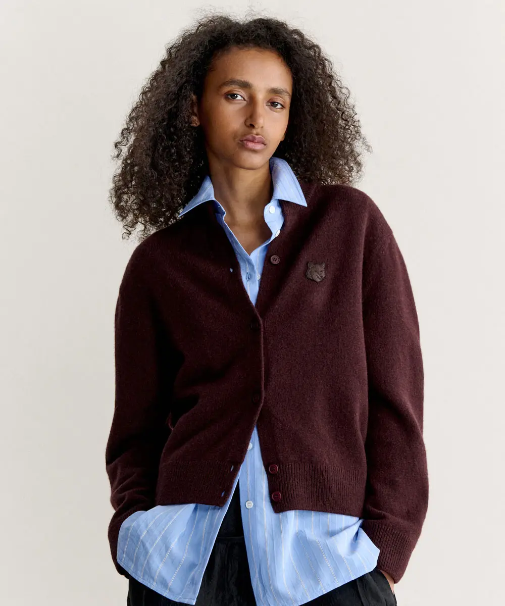 MAISON KITSUNÉ 深焙咖啡棕變化狐狸頭LOGO高領羔羊毛開襟衫/女裝/ S