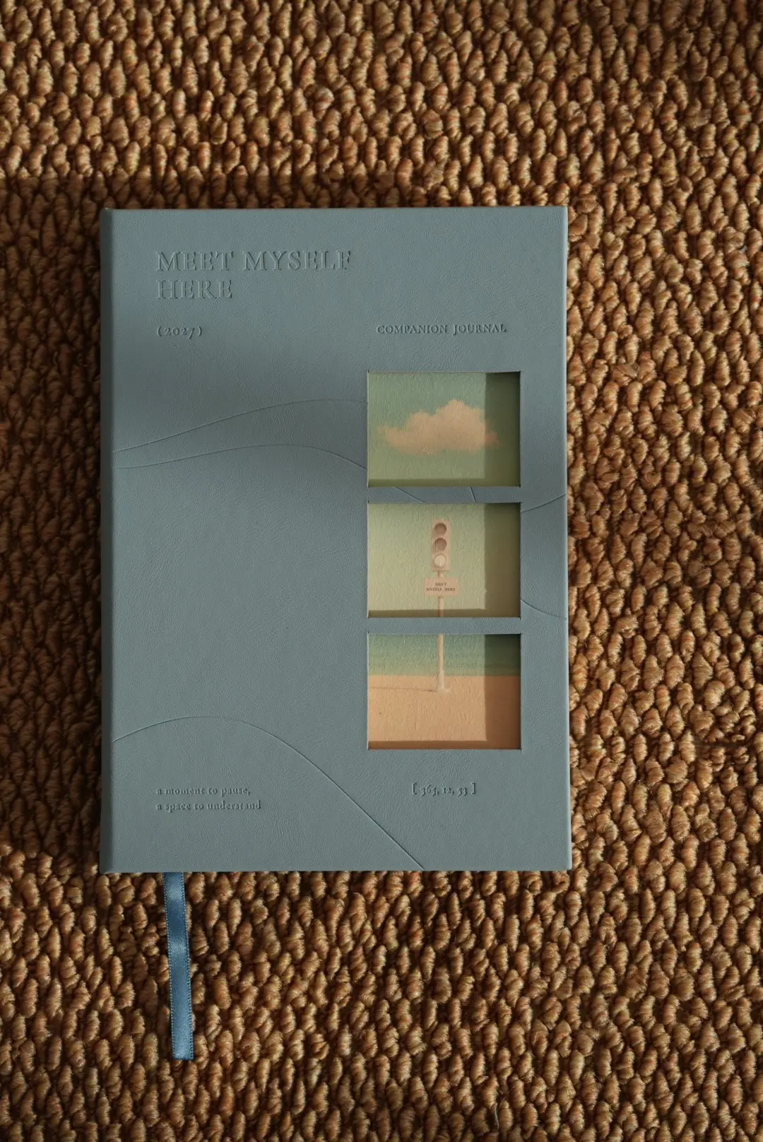2027手帳記事本Meet Myself Here/ 風景開窗款Window/ 靜海霧藍