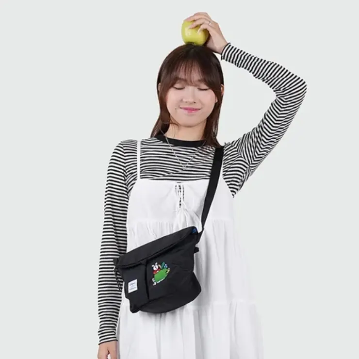 hellolulu 20th限MiniKASEN側背包/ 煤炭黑