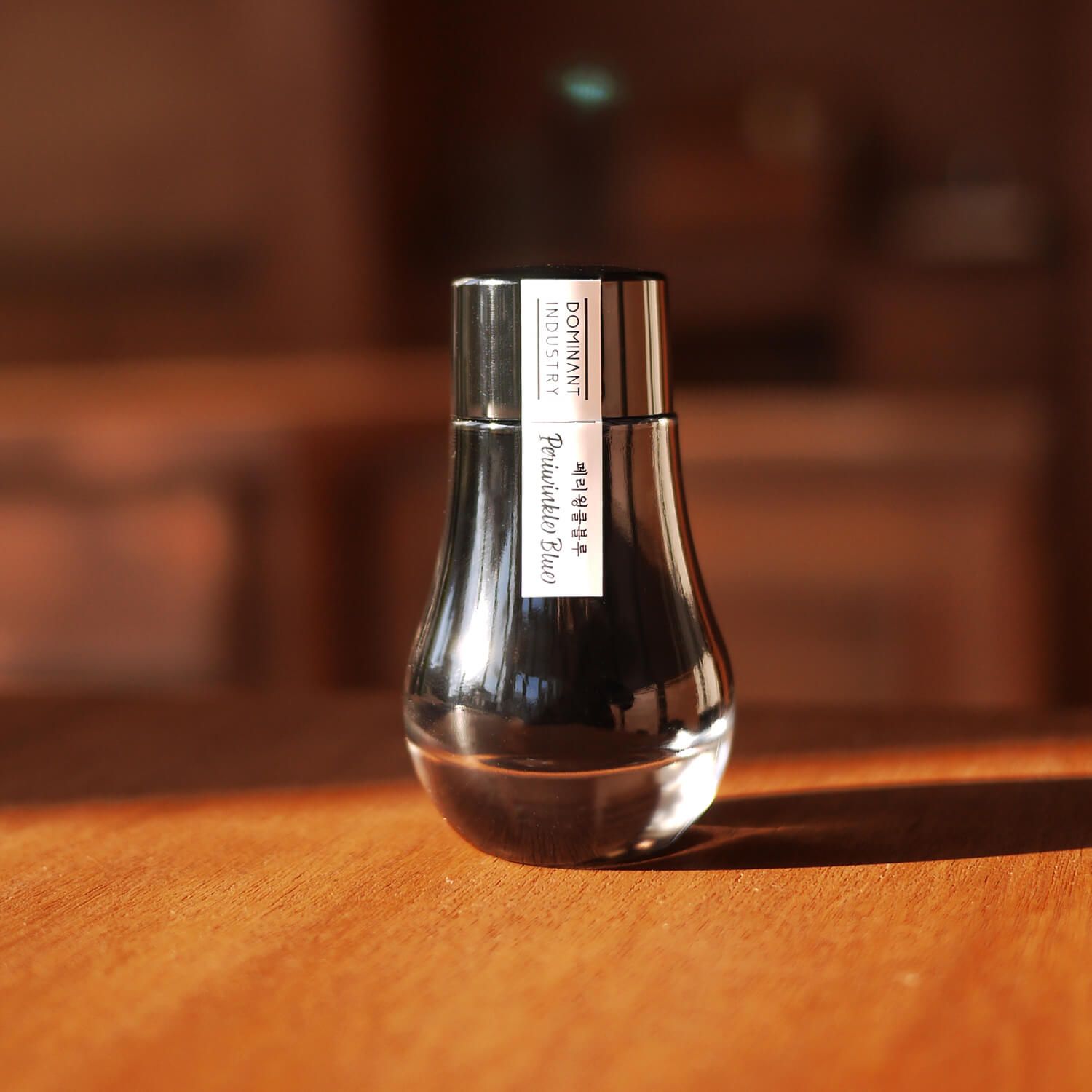 Dominant Industry 標準鋼筆墨水/ 106/ 長春花藍/ 25ml