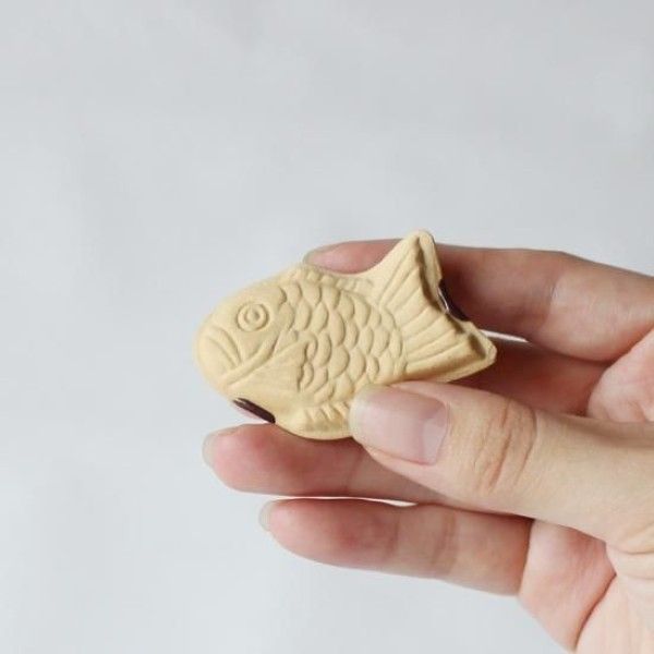 日本 五百代窯美濃燒 箸置/ 鯛魚燒