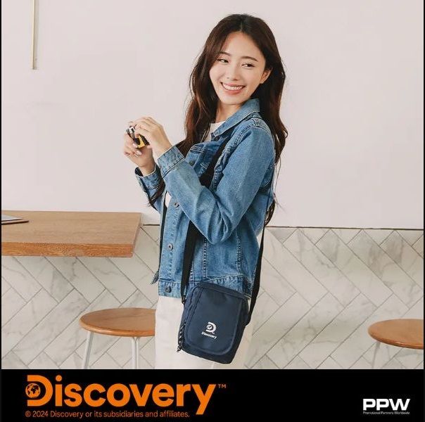 Kiiwi O! x DISCOVERY CASUAL日常機能方塊包/ 藏青