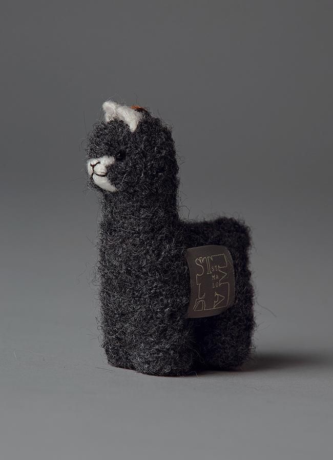 ST.MALO秘魯工匠手工針織羊駝鑰匙圈/ 自然原色系列/ 10cm/ 暮夜黑