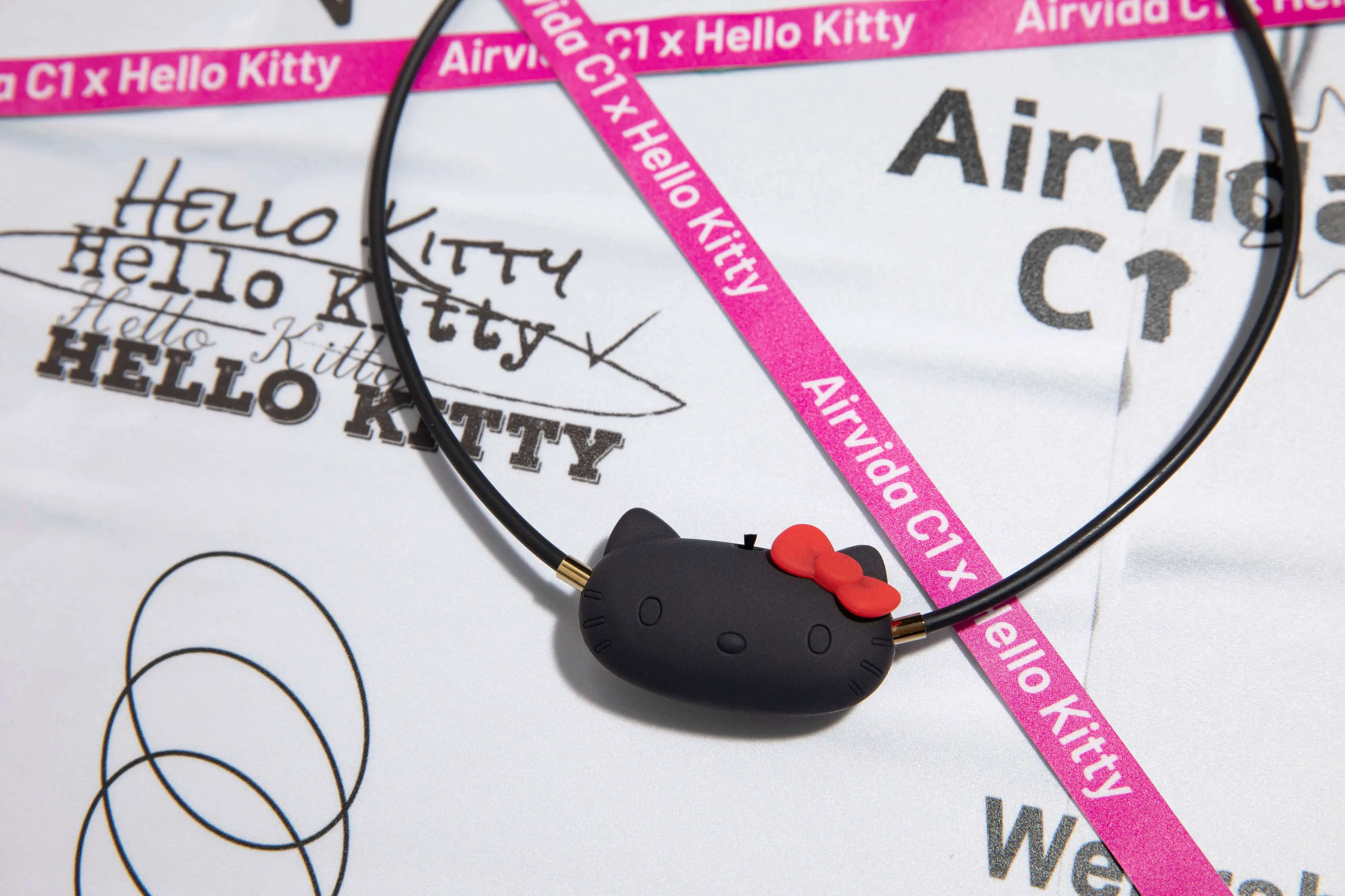 ible Airvida C1 X Kitty穿戴式負離子空氣清淨機/ 率黑款/ 45cm