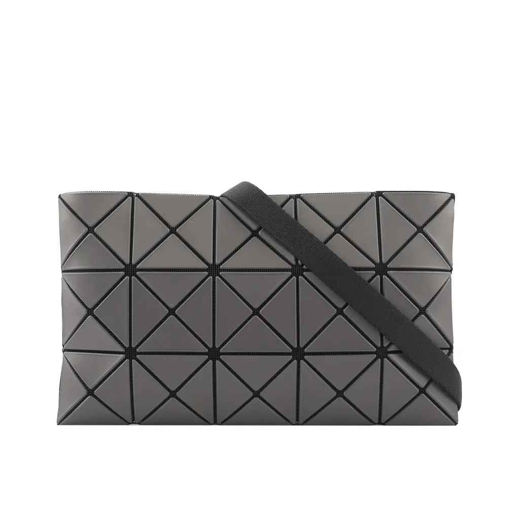 【ISSEY MIYAKE 三宅一生】BAO BAO LUCENT 3X5 霧面斜背包(炭灰色)/ 平行輸入