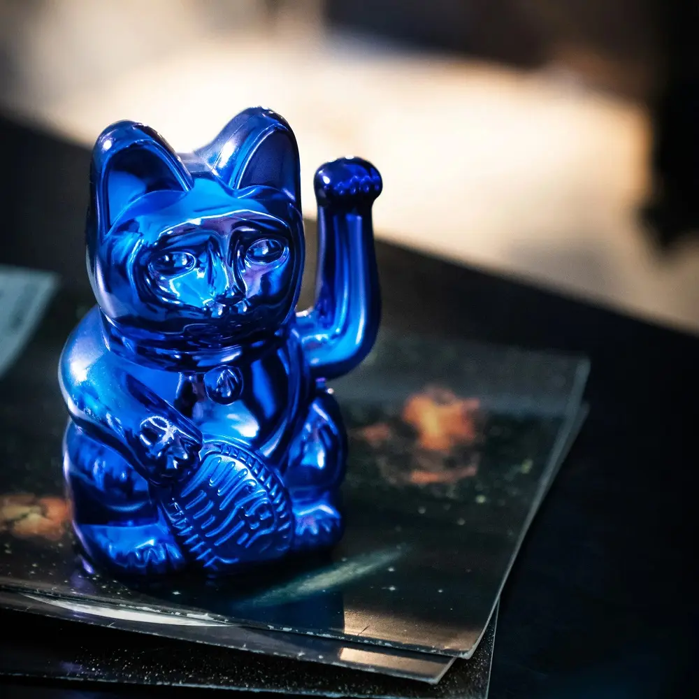 DONKEY PRODUCTS Lucky Cat招財貓/ 亮藍/ 宇宙限定款